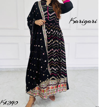 k1390 Premium georgette gown dup set