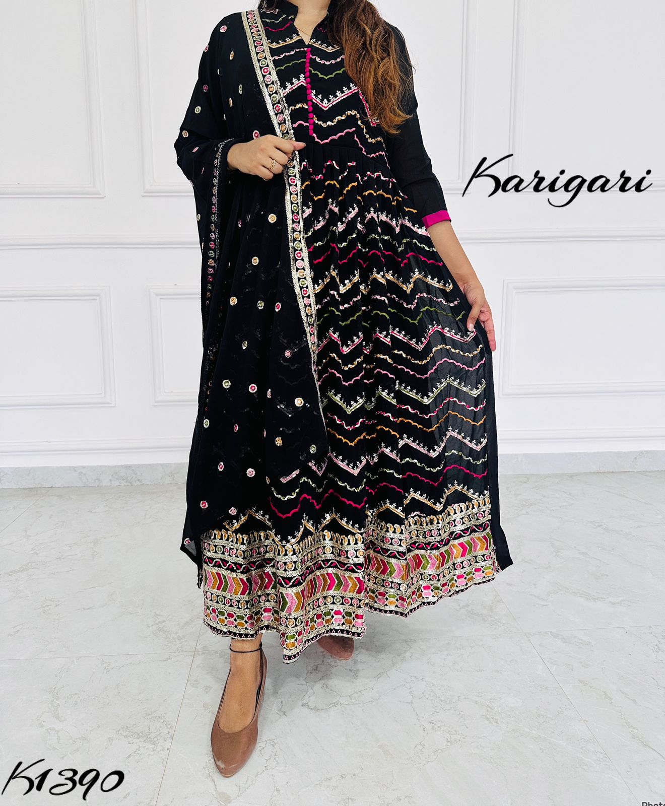 k1390 Premium georgette gown dup set