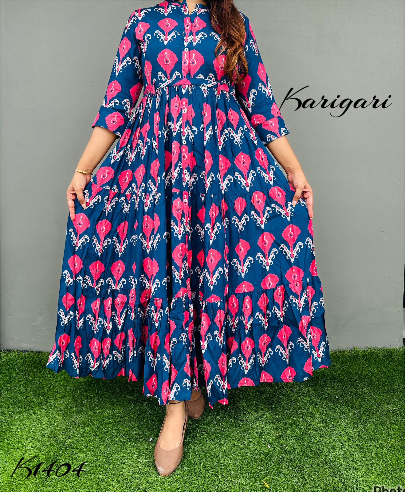 k1404 Premium Russian silk &nbsp;gown beautifully printed…