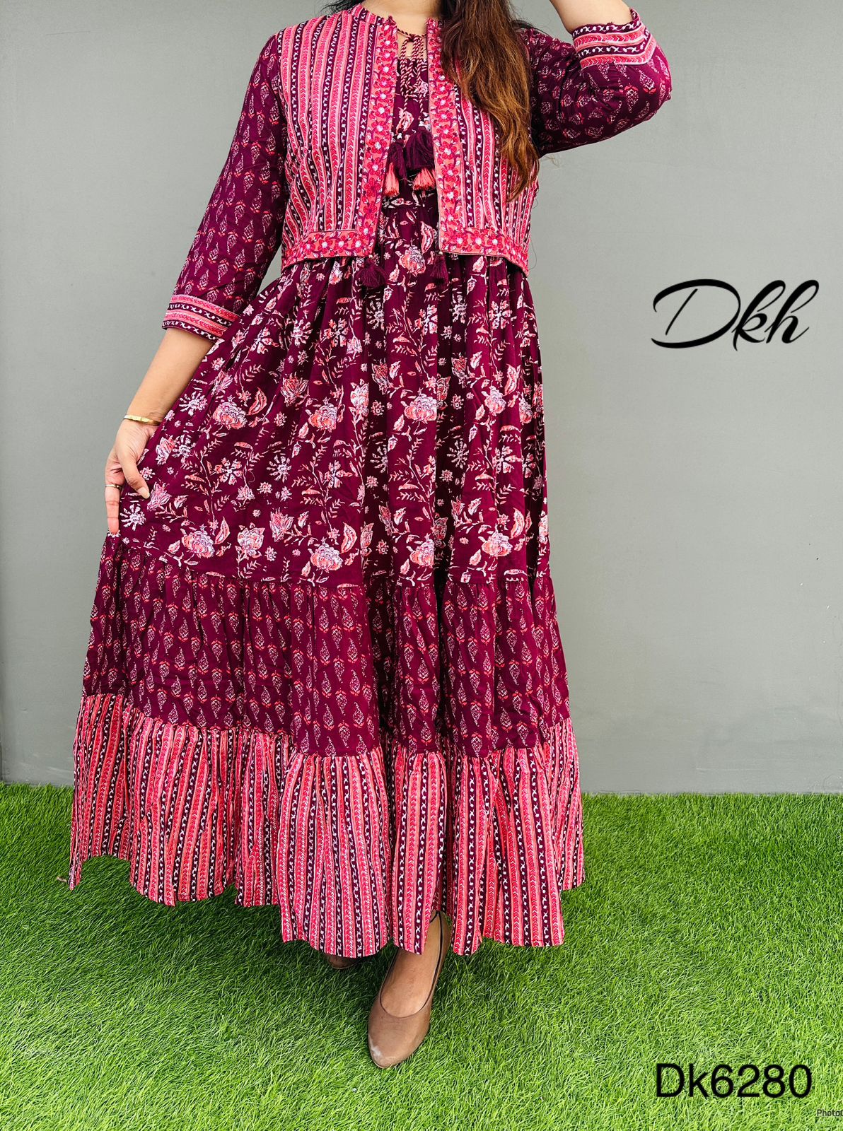 Dk6280 Premium cotton tier pattern gown paired up with jacket..