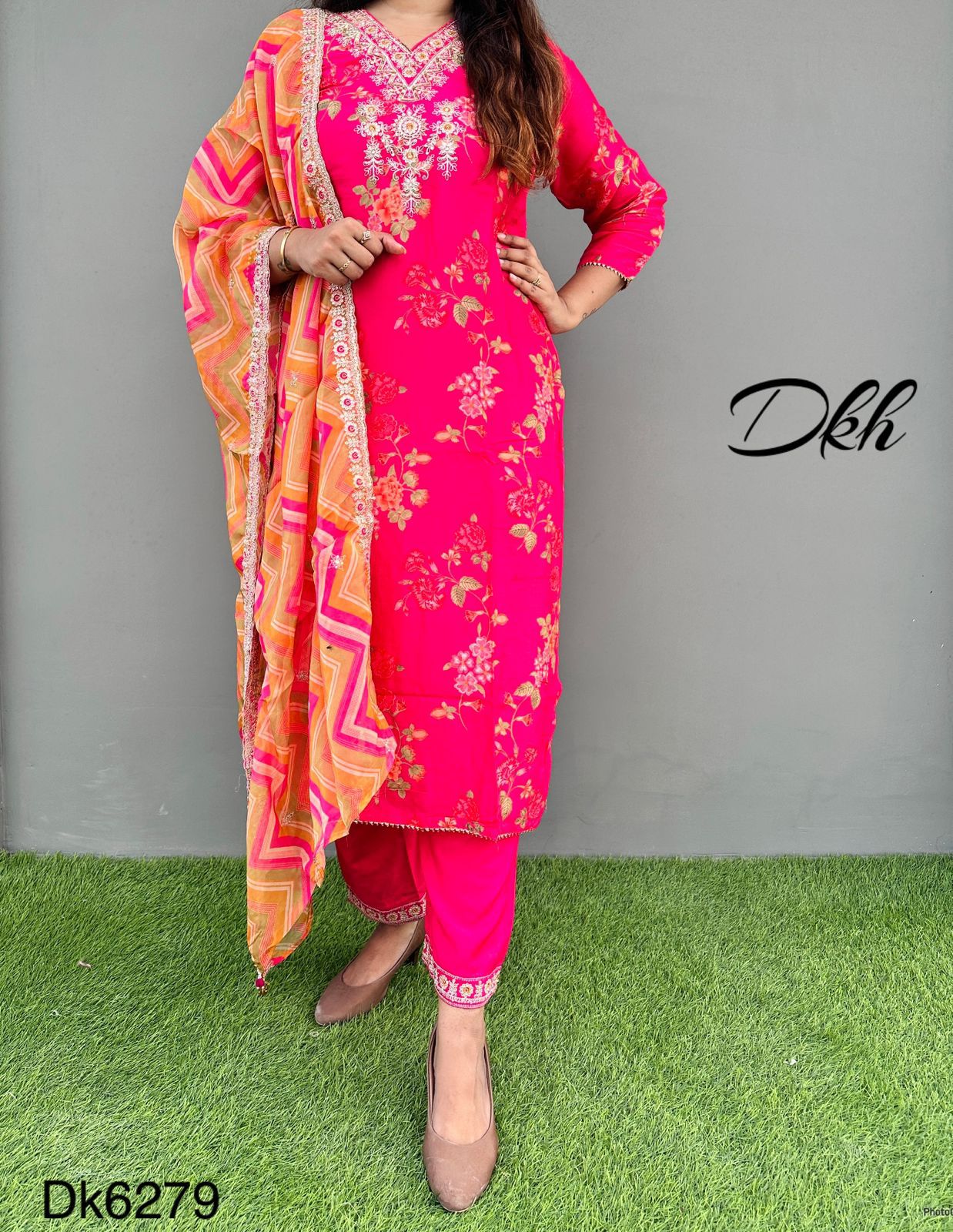 DkH dk6269  Premium pure silk 3 pc suit set