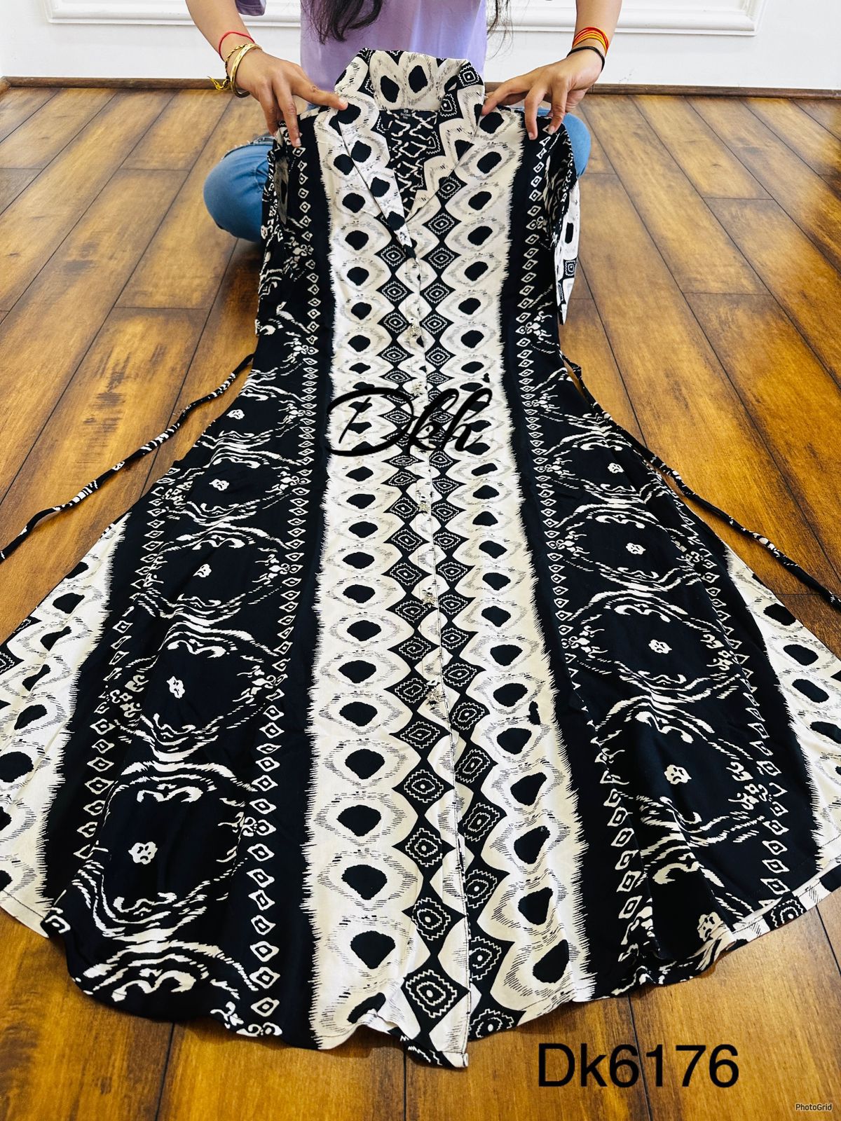 Premium rayon beautiful printed gown Dk6176